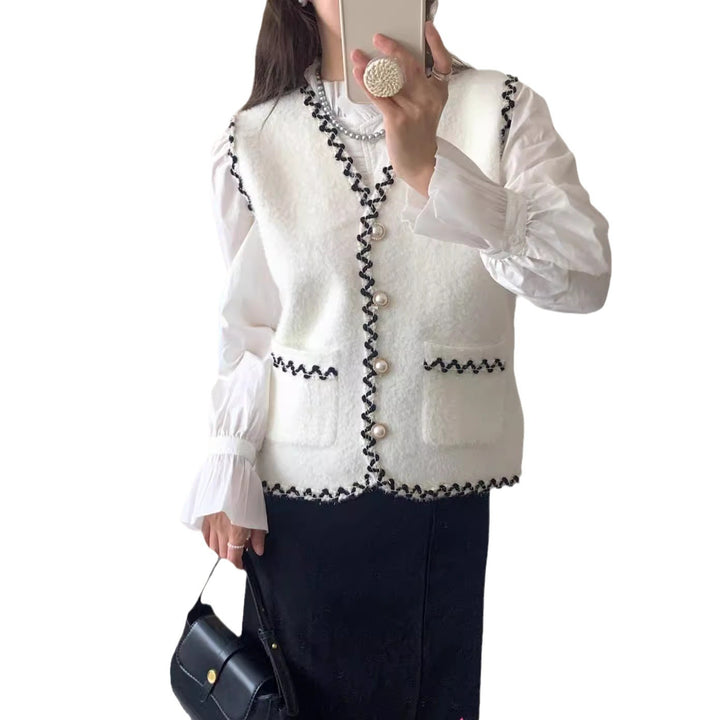 Knit vest for ladies with pearl buttons and contrasting details Lune London