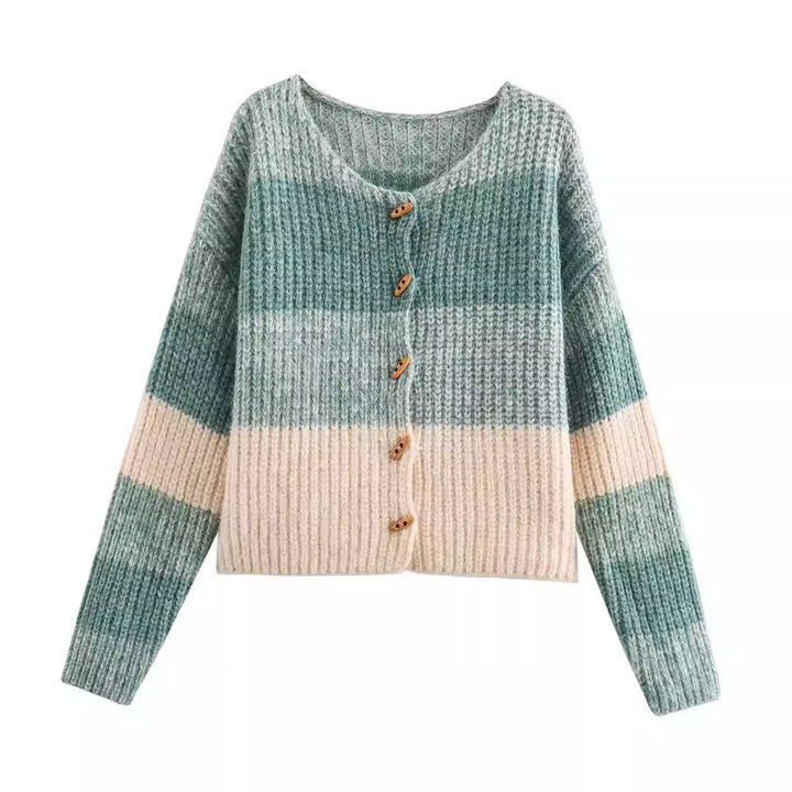 Knitted jacket for ladies with elastic rib design and wooden buttons Lune London