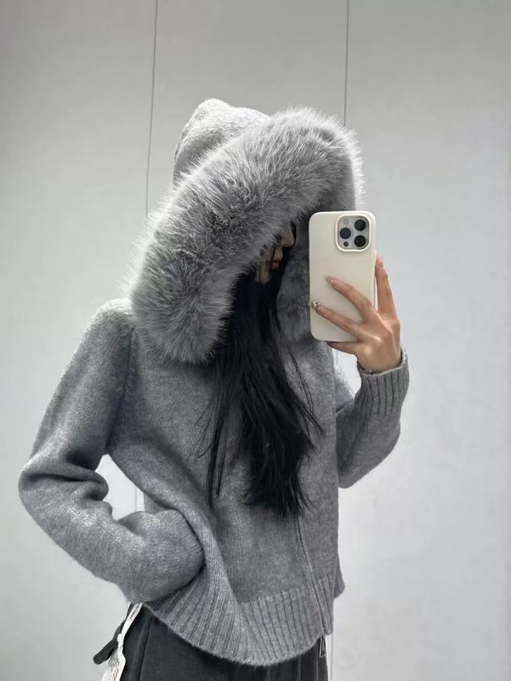 Cardigan à la mode pour femmes avec capuche détachable en matériau doux Chic & Stil