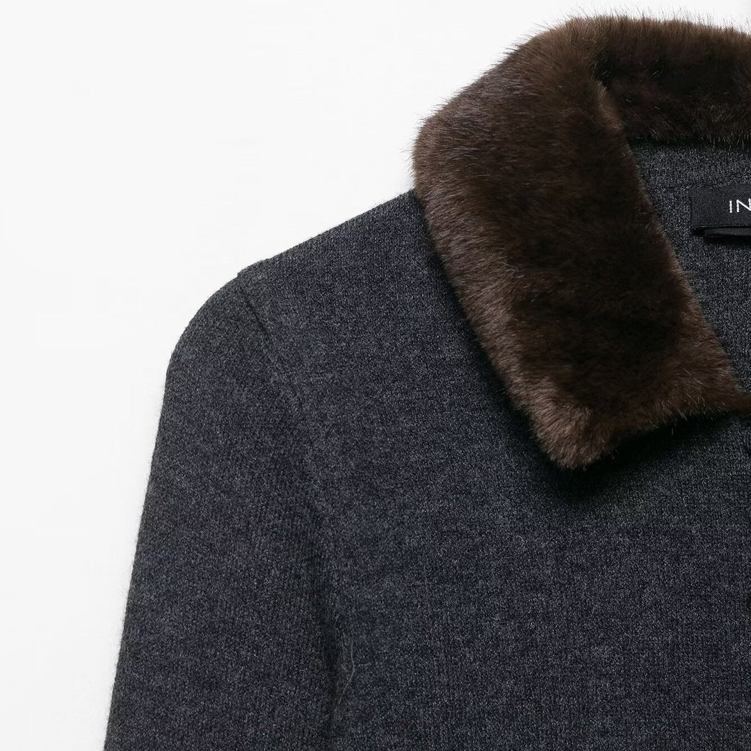 Ladies elegant vest with removable faux fur collar Lune London