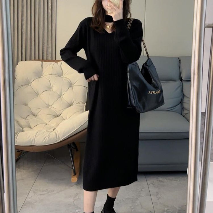 Robe tricotée pour femme avec décolleté en V profond et design en côtes élégant Chic & Stil