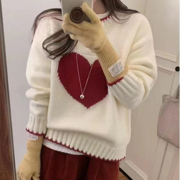 Knit sweater for women with heart pattern and relaxed fit Lune London