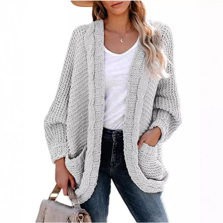 Women chunky knit cardigan with open pockets and relaxed fit Lune Londonl