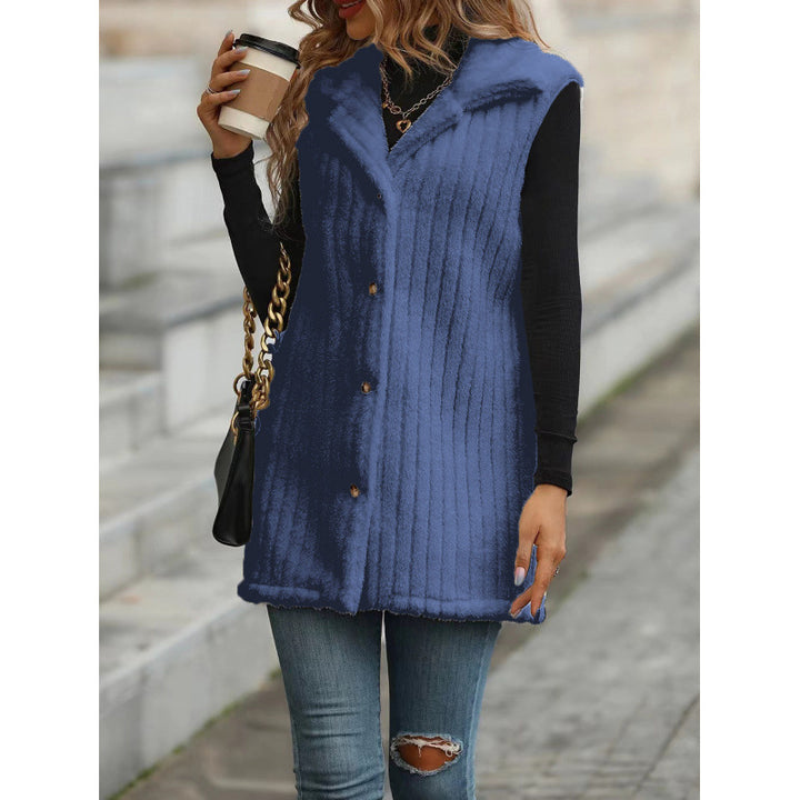 Elegant and comfortable ladies teddy jacket with button placket Lune London