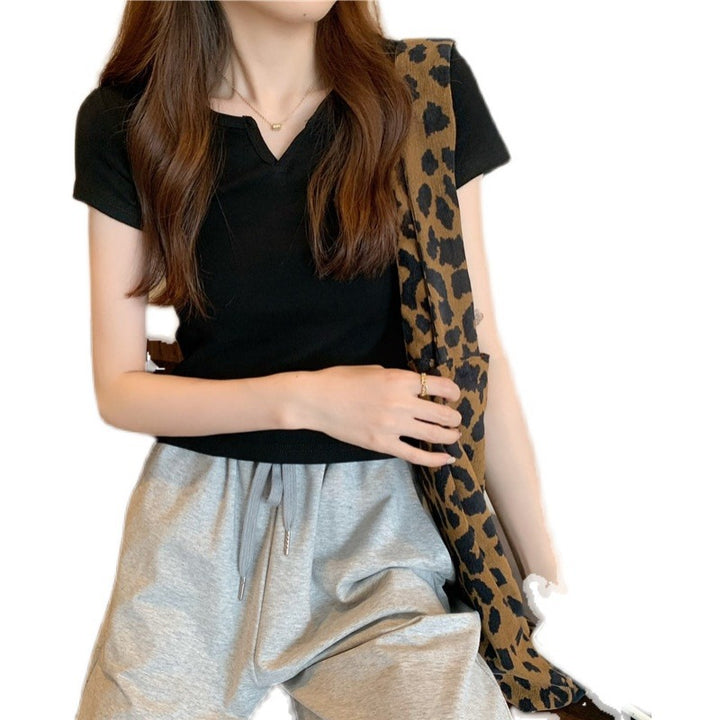 Women's Short Sleeve T-Shirt with Elegant V-Neck and Fashionable Detail
