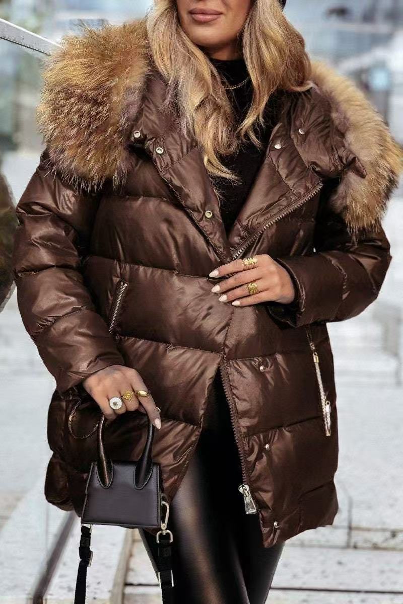 Women's Winter Down Jacket with Detachable Hood and Luxurious Fur Collar Lune London