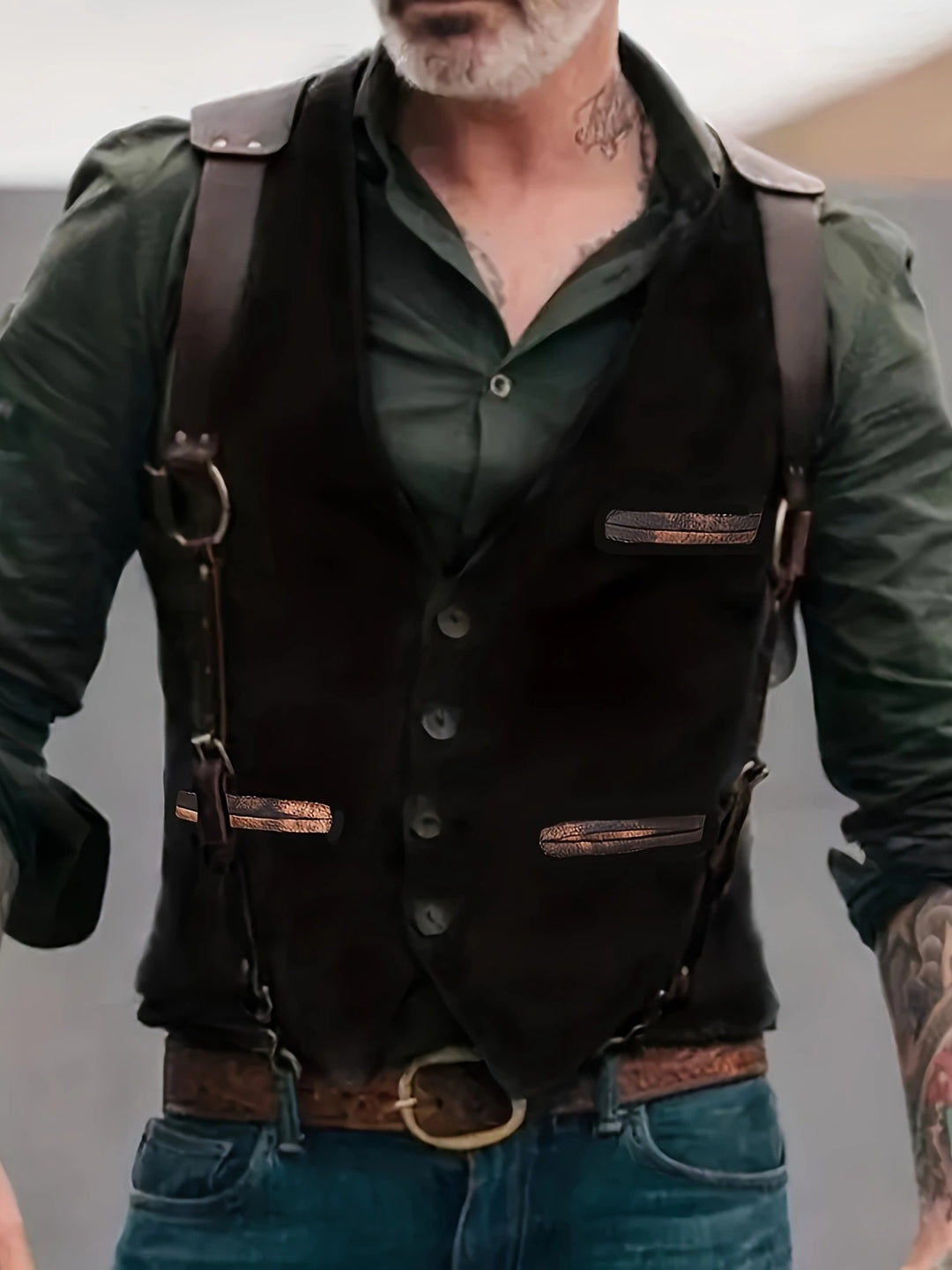 Stylish jacket for men with leather accents and practical pockets Lune London