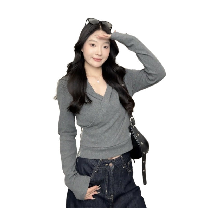 Ladies elegant wrap top with V-neck and long sleeves Chic & Stil