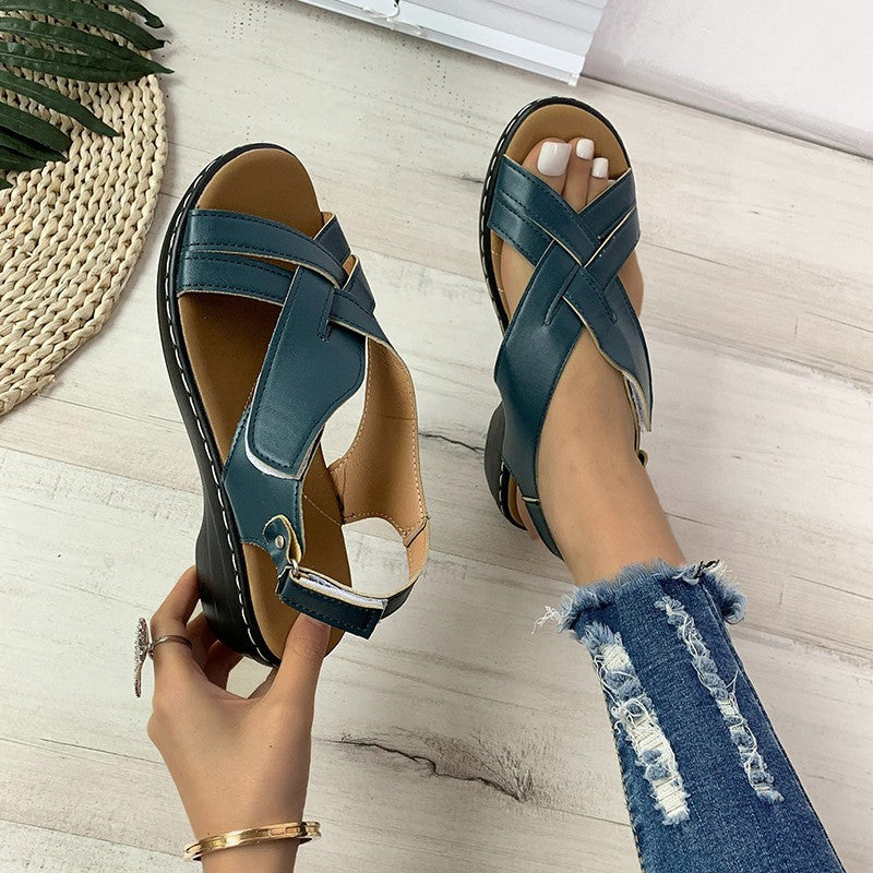Comfortable strap sandals for women with anatomical sole Lune London