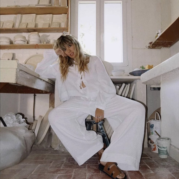 Loose summer pants for women with elastic waistband and lightweight fabric Lune London