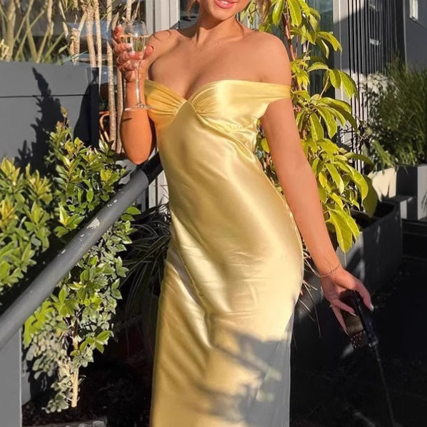 Elegant Off-Shoulder Maxi Dresses for Women with a Flattering Cut for a Chic and Stylish Silhouette