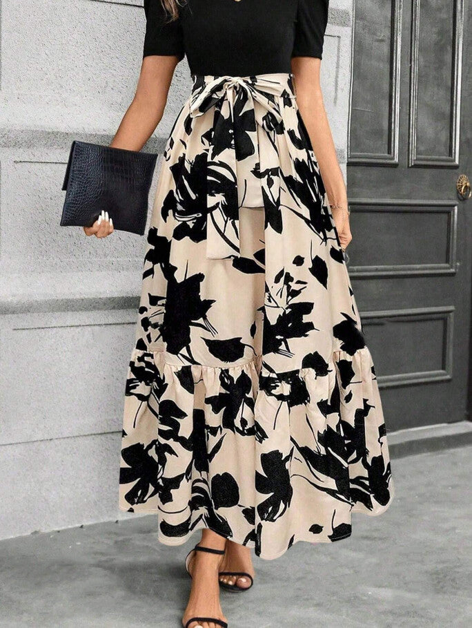 Jupe maxi pour femmes avec coupe volumineuse et design floral Chic & Stil