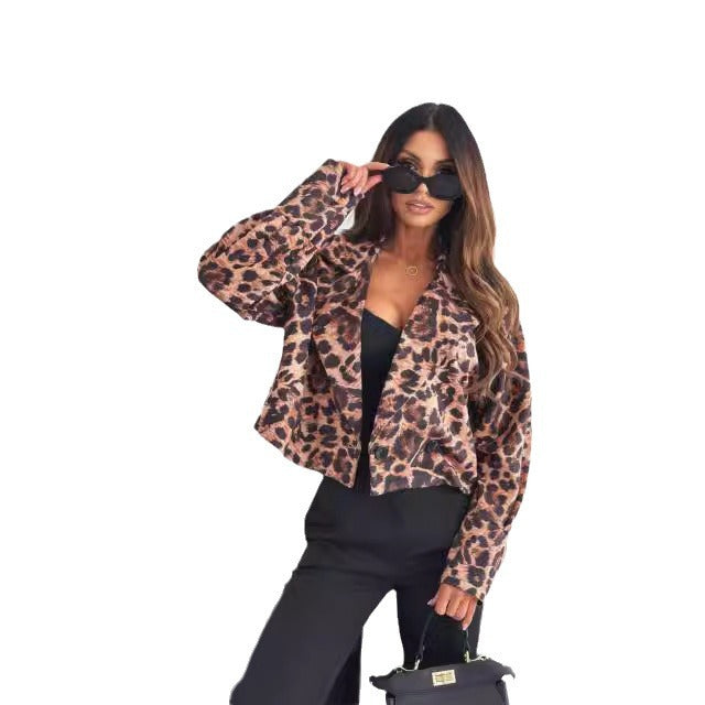 Ladies Elegant Jacket with Animal Pattern and Casual Cut Lune London
