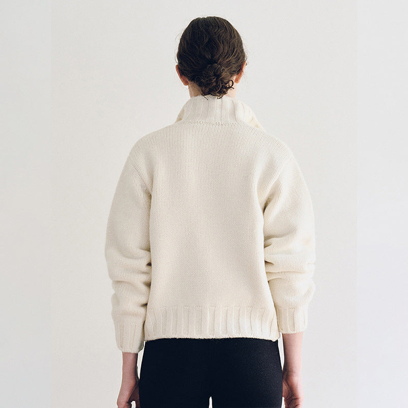 Cardigan tricoté sportif pour femmes avec col Chic & Stil