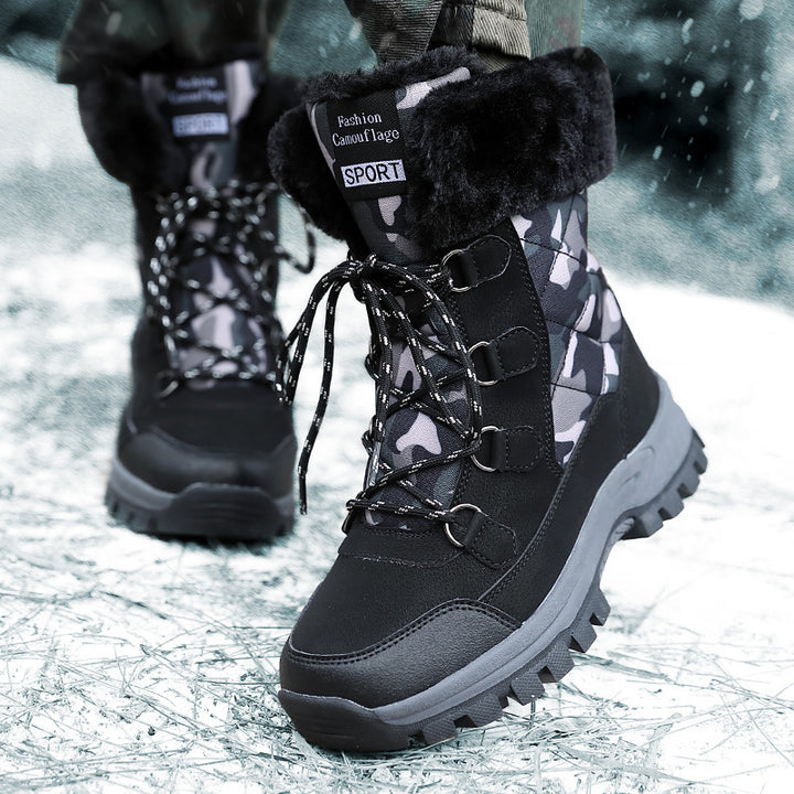 Insulated winter boots for women with non-slip profile and plush lining Lune London