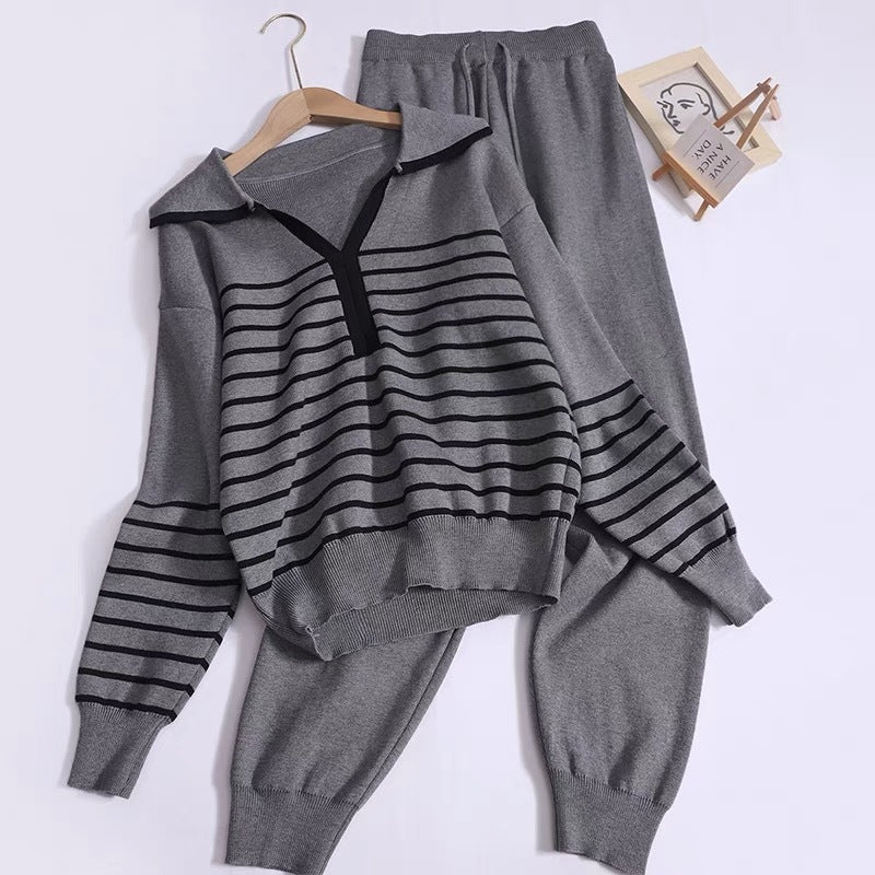 Ladies Chic and Stylish Two-Piece Sports Set