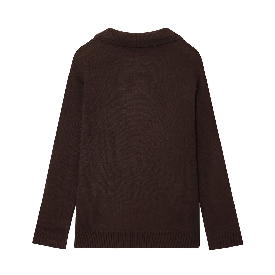 Ladies elegant knitted cardigan with double row of buttons and practical pockets Lune London