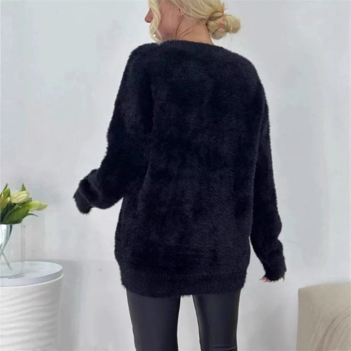 Ladies Plush Cardigan with Large Pockets and Relaxed Fit Lune London