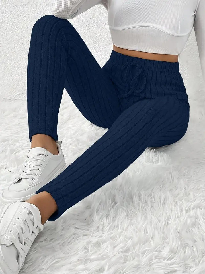 Women Padded Sweatpants with Rib Structure Lune London