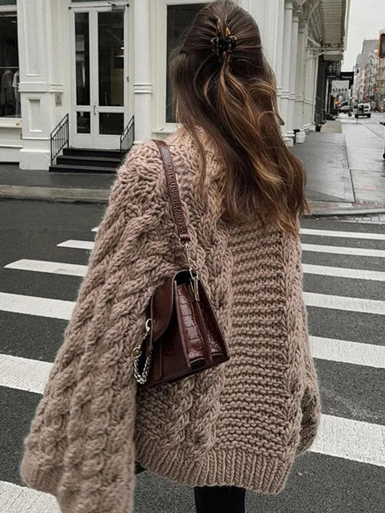 Oversized chunky knit sweater for women with an artistic braided pattern Lune London