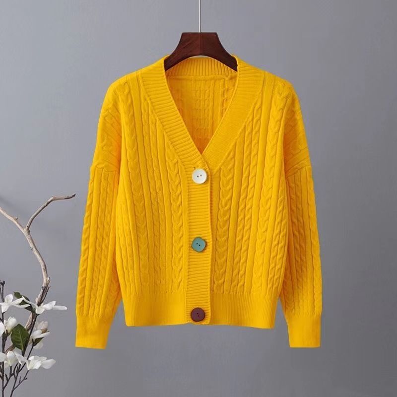 Cardigan en tricot épais pour femme avec col en V et boutons décoratifs Chic & Stil