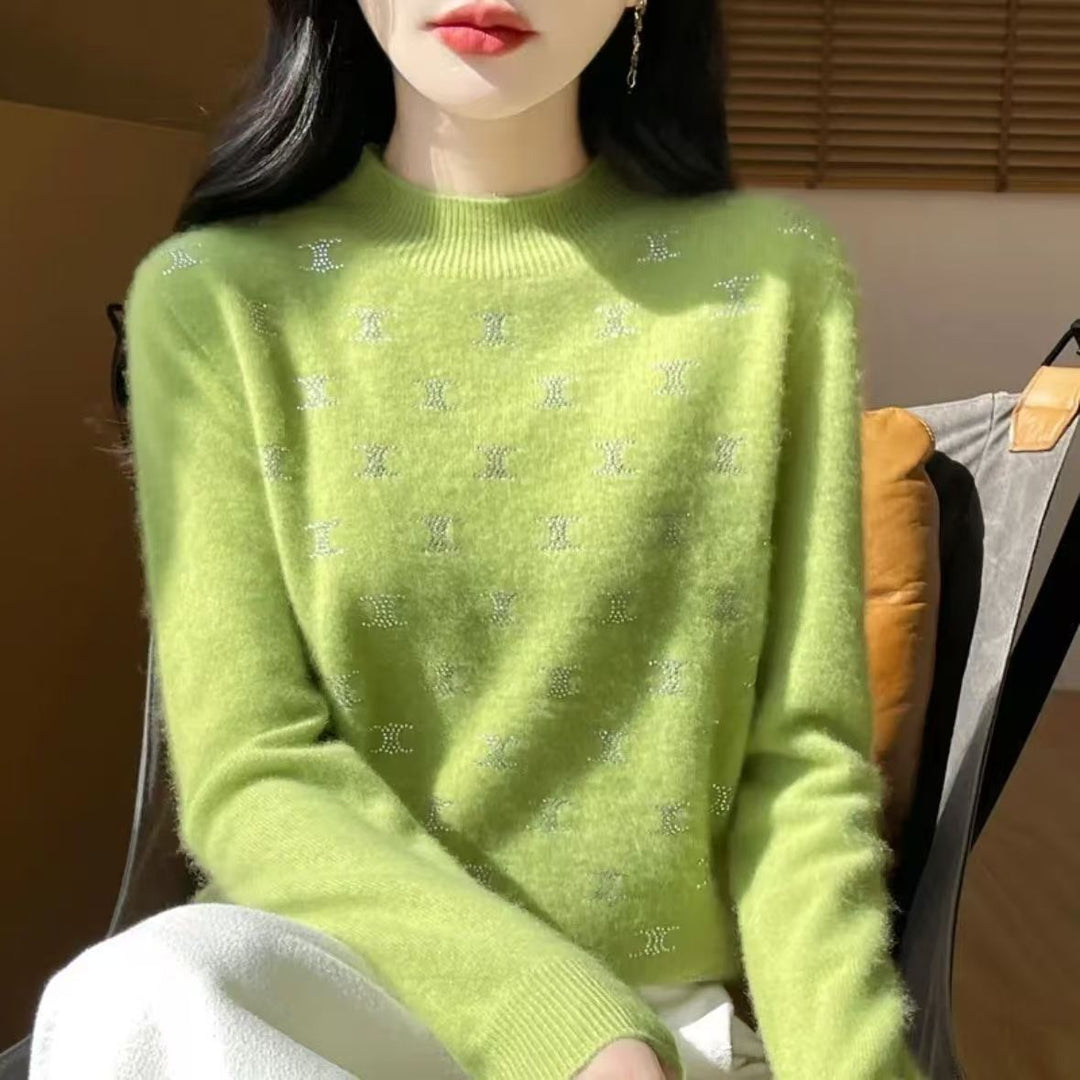 Sweater en tricot de luxe pour femmes avec un design en fine paillettes et encolure ronde Chic & Stil