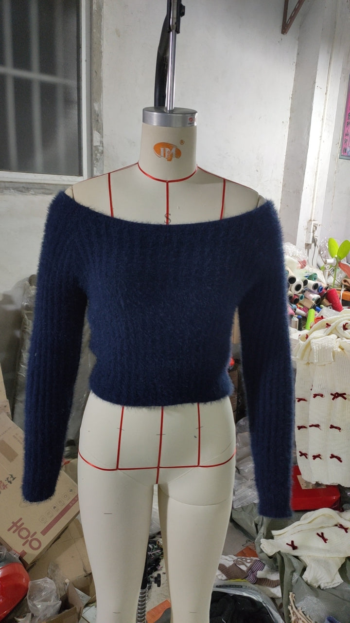 Ladies Off-Shoulder Knit Sweater with Fine Rib Structure and Long Sleeves Lune London