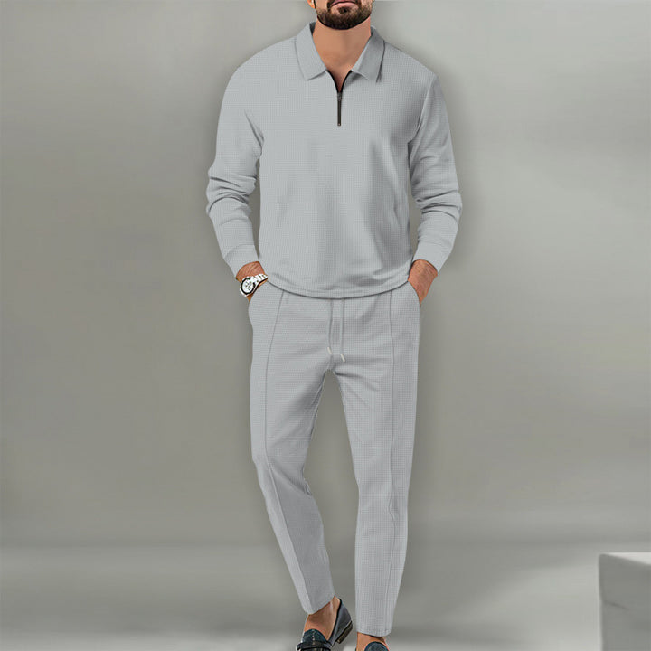 Leisure suit for men with textured sweater and trendy joggers Lune London