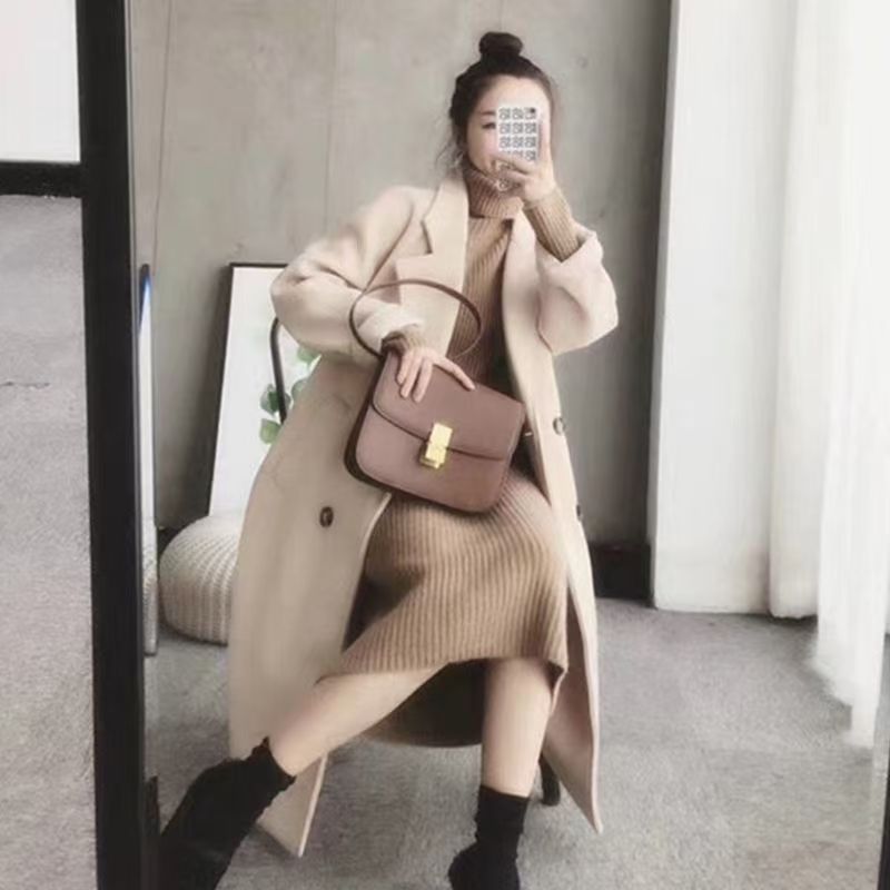 Robe en tricot côtelé pour femmes avec col montant et coupe longue Chic & Stil