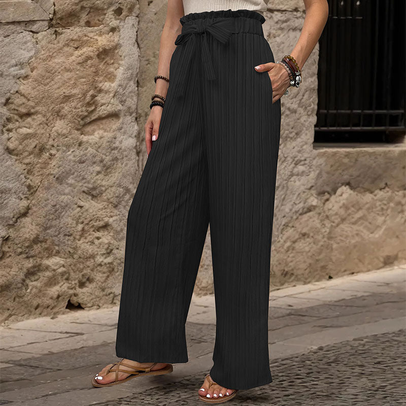 Pantalons plissés pour femmes avec ceinture élastique et ceinture à la taille Chic & Stil