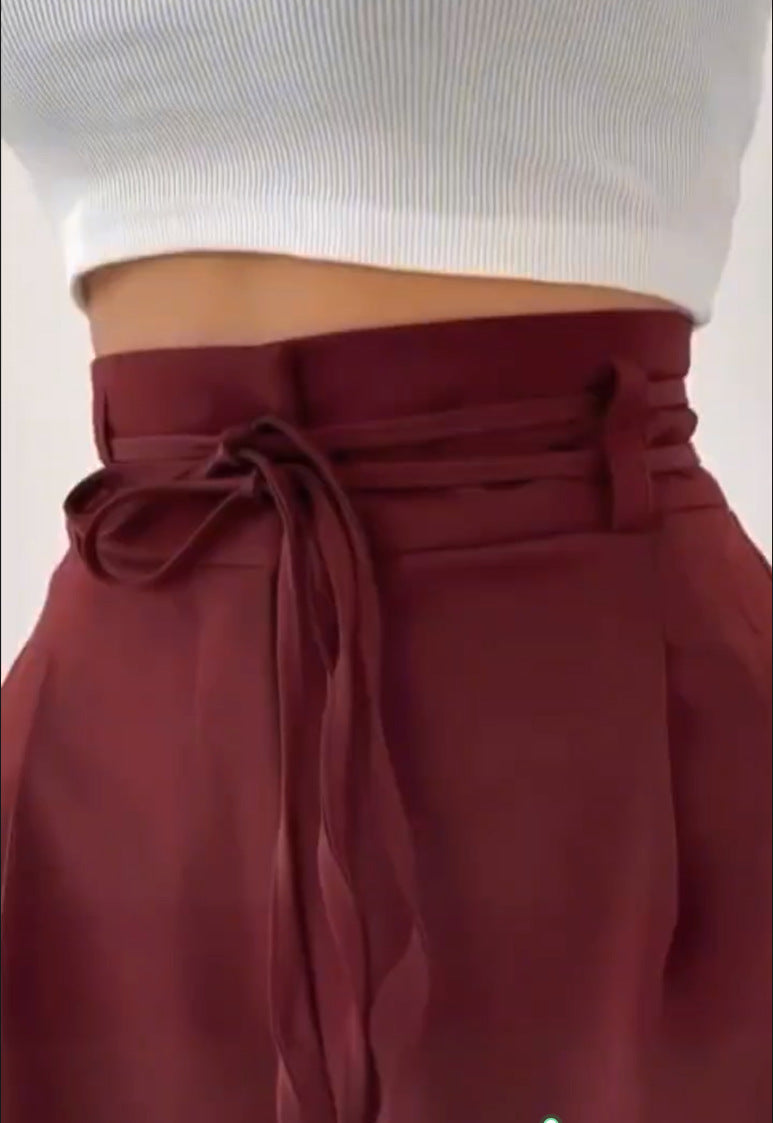 Wide pleated trousers for ladies with side belt Lune London
