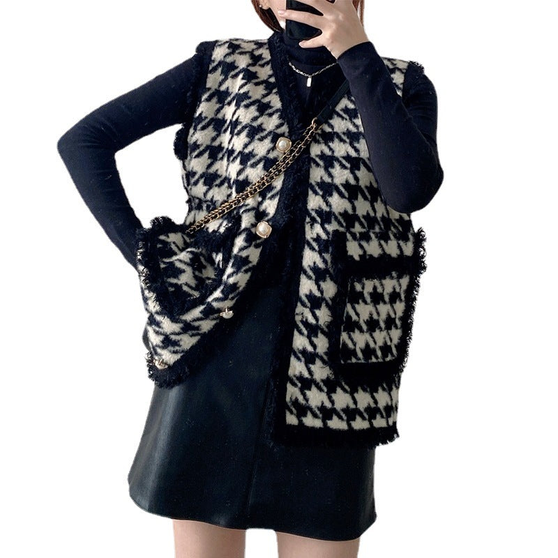 Gilet en tricot décontracté pour femmes avec motif à carreaux et boutons élégants Chic & Stil