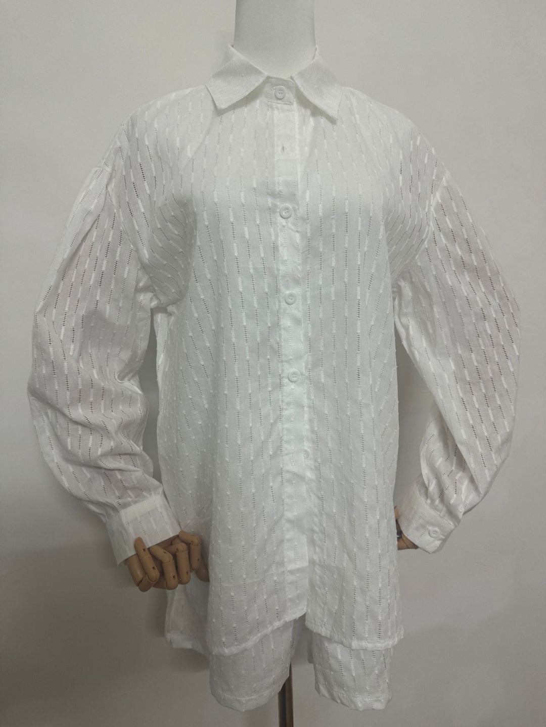 Structured shirt for women with a comfortable fit Lune London