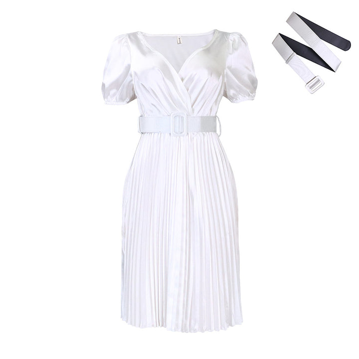 Pleated dress for women with an elegant draped look and a fitted belt Lune London