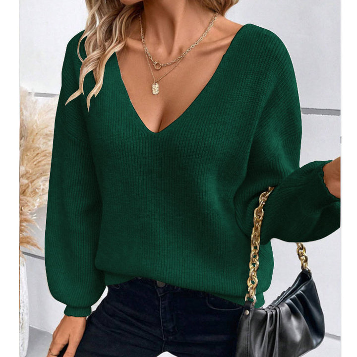 Pull en tricot pour femmes avec un décolleté en V profond et un détail de nœud décoratif Chic & Stil