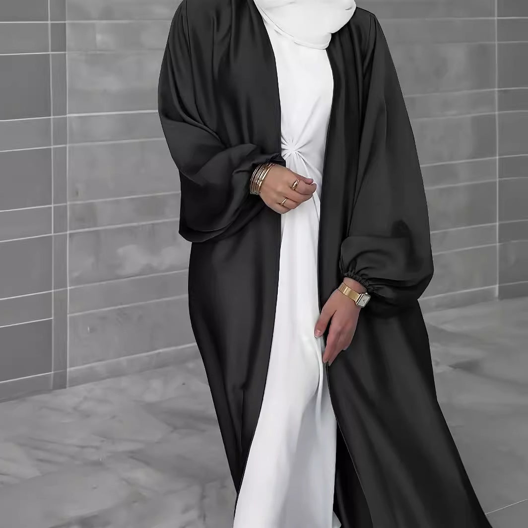 Ladies elegant long cardigan in fluid fabric with a loose fit Lune London