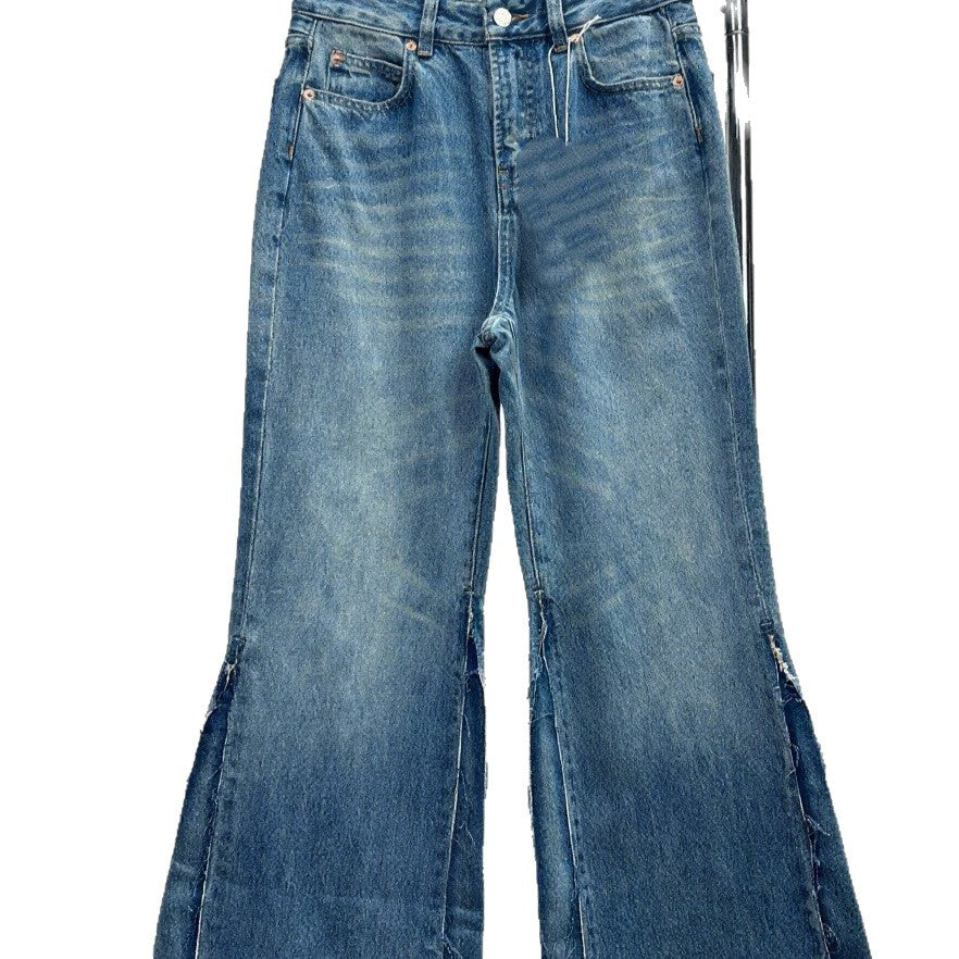 Women's baggy jeans with frayed hem and high slits Lune London