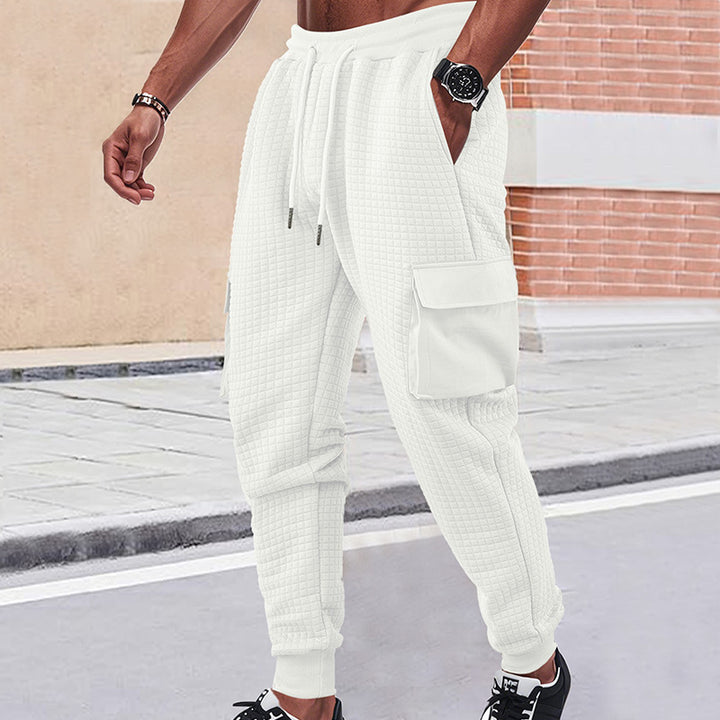 Men's cargo sweatpants with practical modern pockets and elastic waistband Lune London