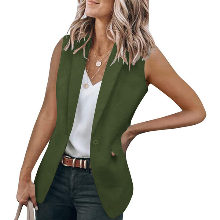 Sleeveless blazer for women with a modern style and deep pockets Lune London