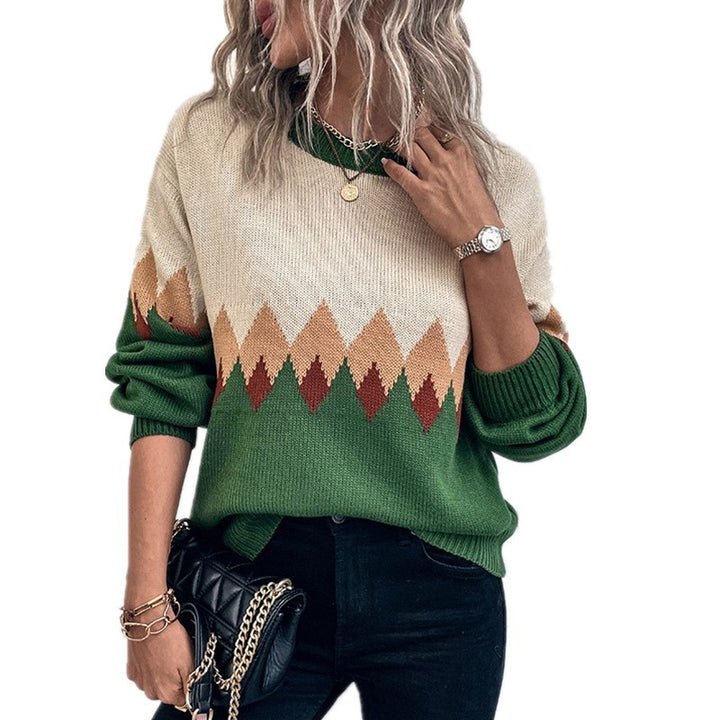 Women's sweater with trendy mountain pattern and comfortable round neck Lune London