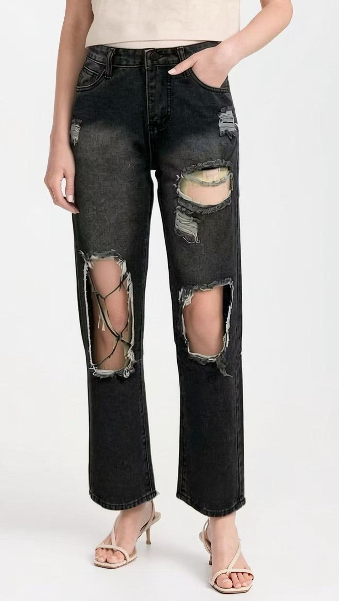 Women's distressed Mom Jeans with trendy cut-out details Lune London
