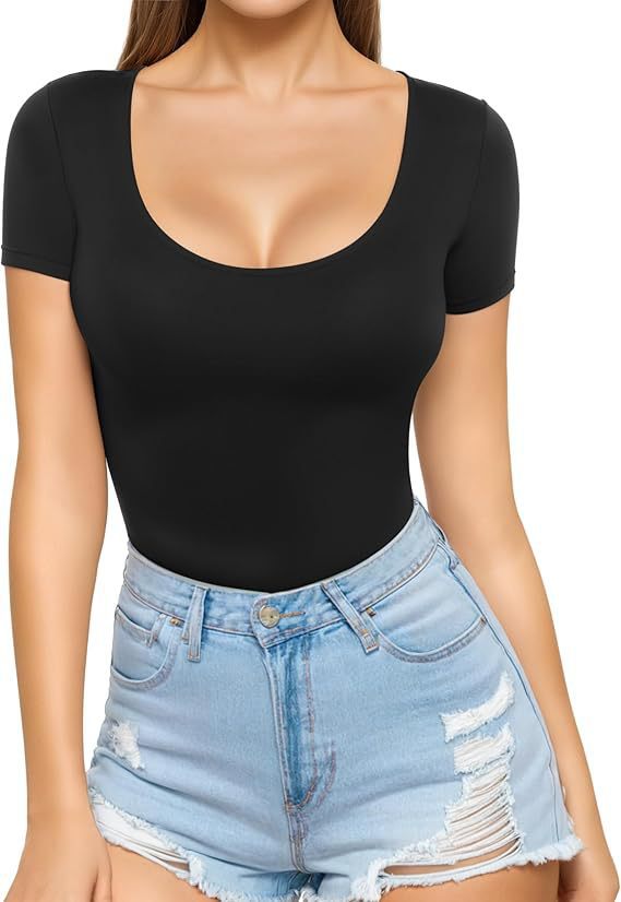 Women's fitted short-sleeve bodysuit with round neckline and seamless design Lune London