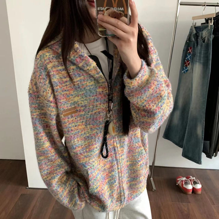 Quilted jacket for women with convenient zip and side pockets Lune London