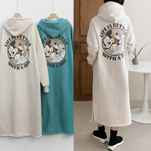 Women’s Cozy Hoodie Dress with large print and comfortable fit Chic & Stil