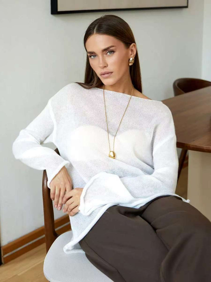 Pull aérien pour femmes à épaules dénudées avec coupe large en qualité tricot fine Chic & Stil
