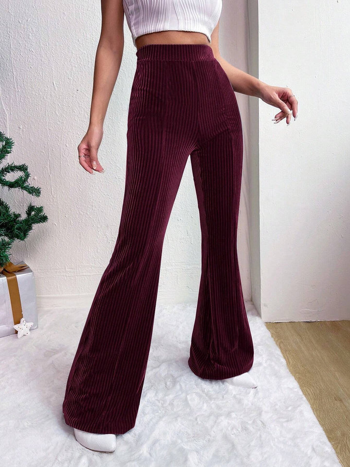 Women Elegant and Comfortable Satin Pants with Vertical Stripes Lune London