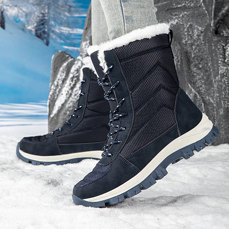 Women's winter boots with non-slip sole and insulated inner lining Lune London