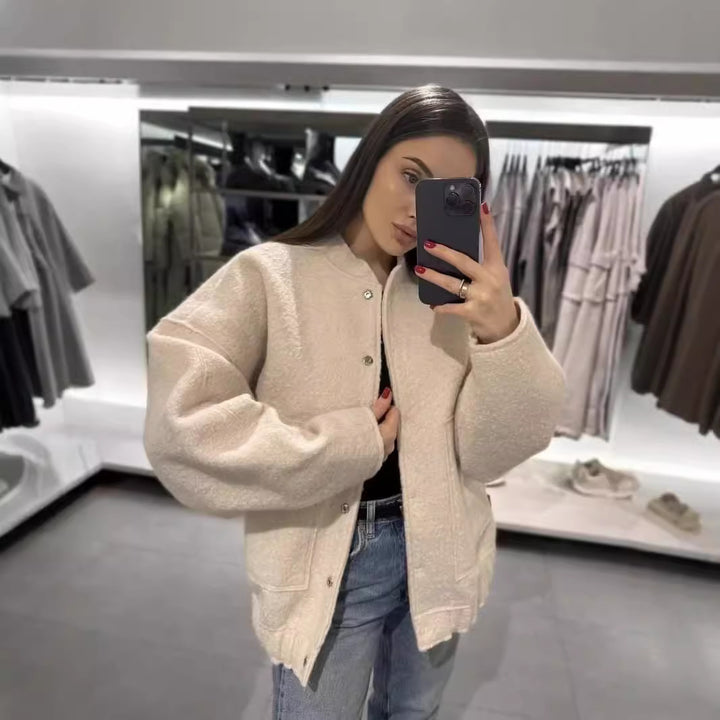 Ladies oversized fleece jacket with side pockets Lune London