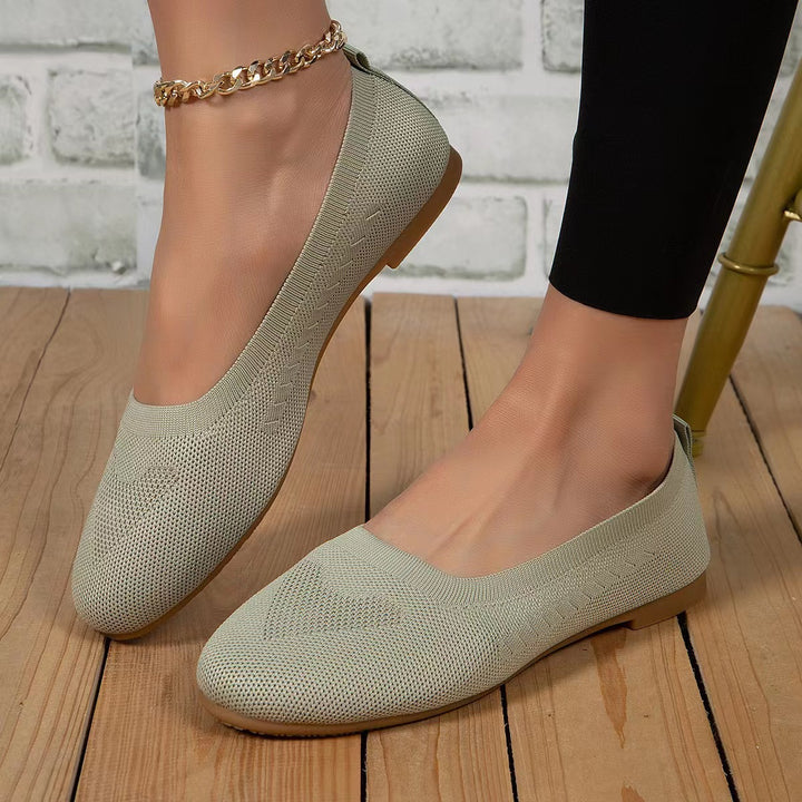 Ballet flats for women with breathable upper material Lune London
