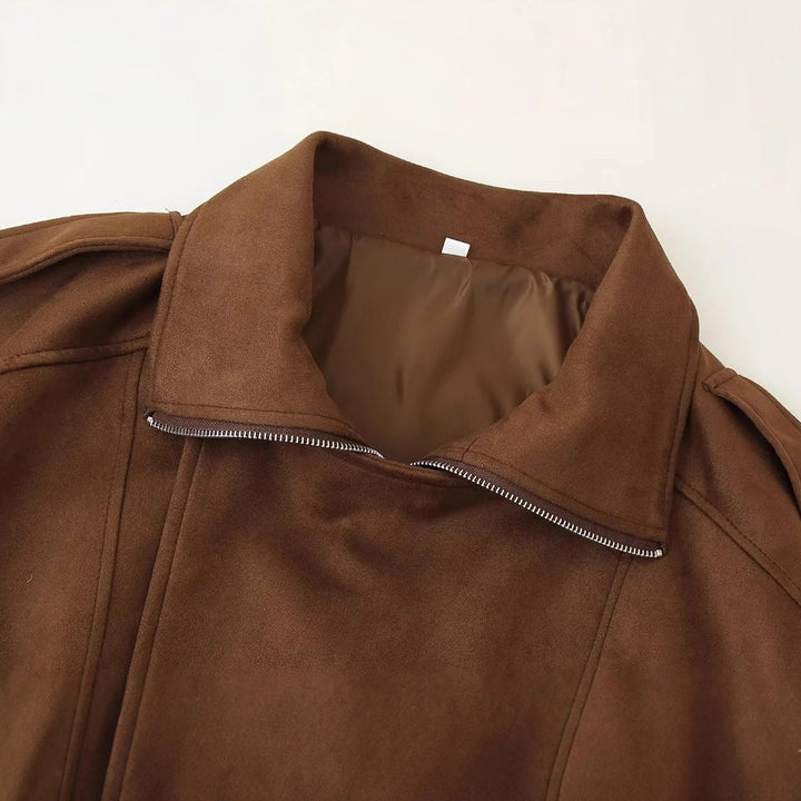 Soft suede jacket for ladies with a relaxed fit and practical pockets Lune London